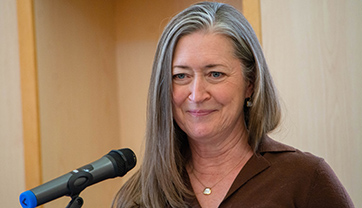 UNM-Gallup Chancellor Ezzell announces retirement