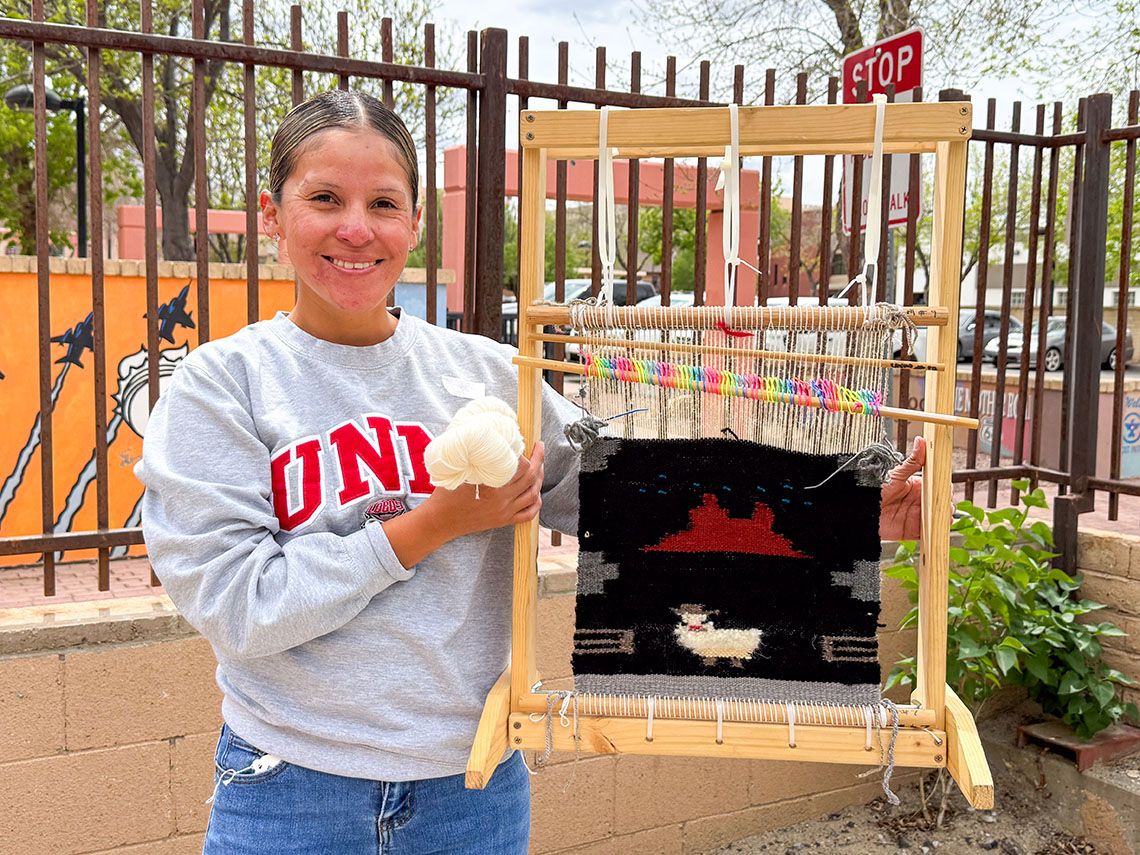 Dyeing to learn Navajo weaving